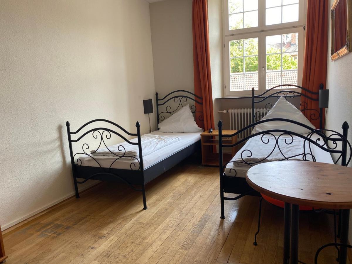 Hotel Gasthaus Schuetzen Freiburg im Breisgau Pokoj fotografie