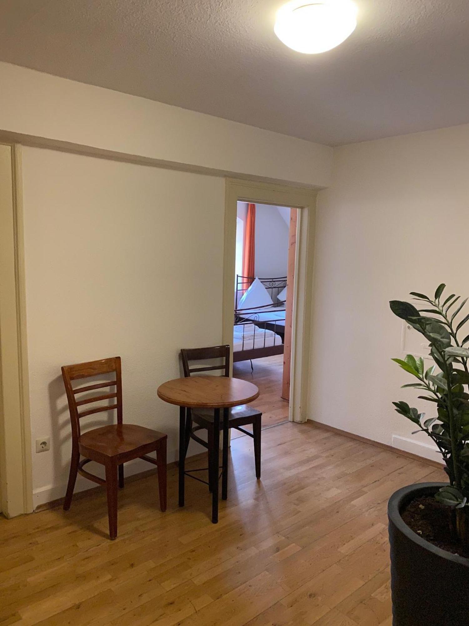 Hotel Gasthaus Schuetzen Freiburg im Breisgau Pokoj fotografie