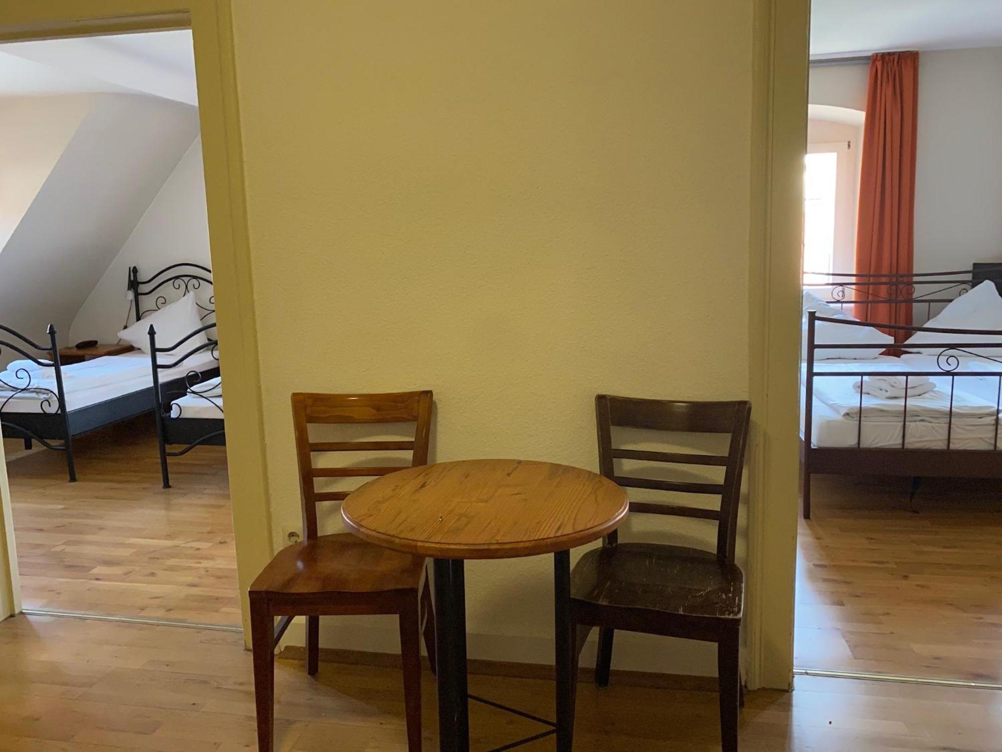 Hotel Gasthaus Schuetzen Freiburg im Breisgau Pokoj fotografie